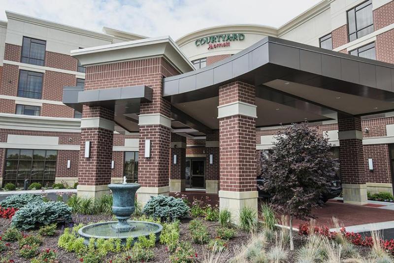 Courtyard By Marriott Cincinnati Midtown/Rookwood Kültér fotó
