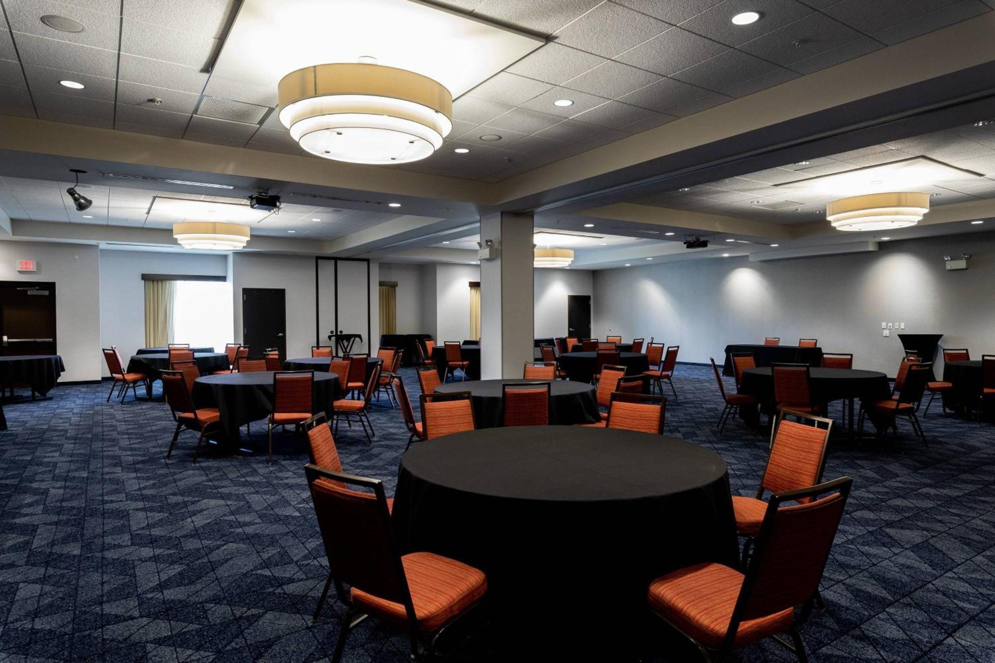 Courtyard By Marriott Cincinnati Midtown/Rookwood Kültér fotó