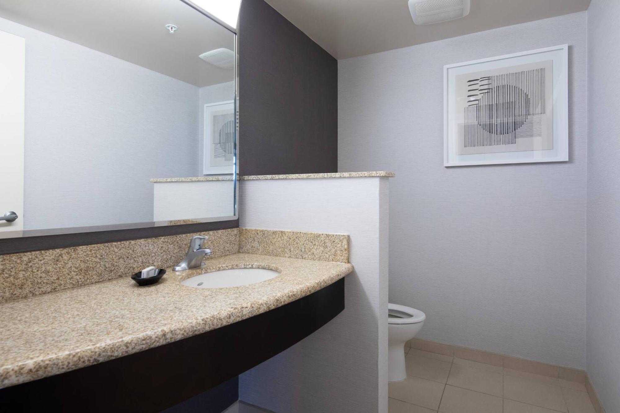 Courtyard By Marriott Cincinnati Midtown/Rookwood Kültér fotó